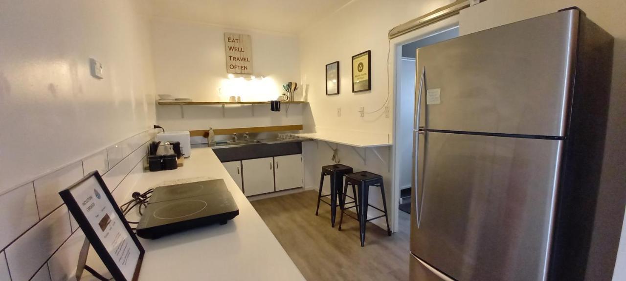 Surf N Stay Whangamata Zewnętrze zdjęcie